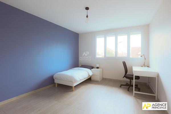 Maison Maisons Laffitte 6 pièce(s) 144 m2 Loyer 3 900 €/mois charges comprises **  - Référence  13641