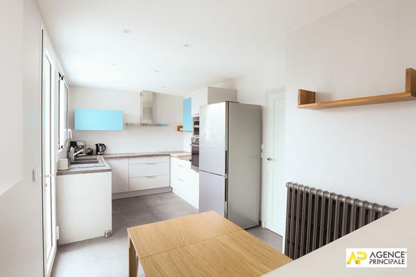 Maison Maisons Laffitte 6 pièce(s) 144 m2 Loyer 3 900 €/mois charges comprises **  - Référence  13641