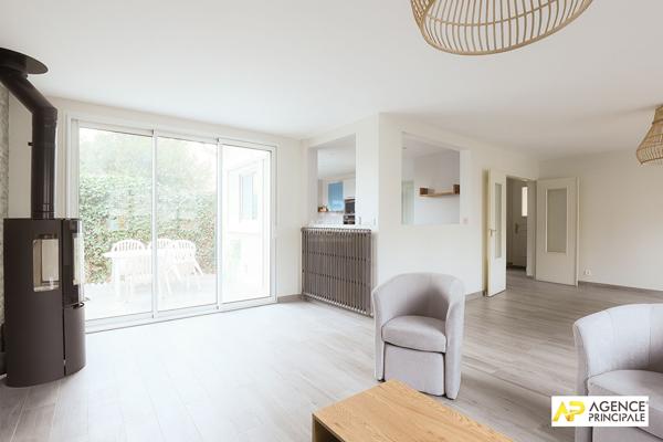 Maison Maisons Laffitte 6 pièce(s) 144 m2 Loyer 3 900 €/mois charges comprises **  - Référence  13641