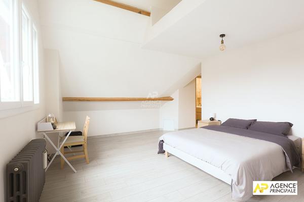 Maison Maisons Laffitte 6 pièce(s) 144 m2 Loyer 3 900 €/mois charges comprises **  - Référence  13641