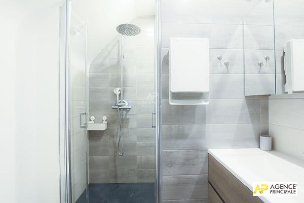 Maison Maisons Laffitte 6 pièce(s) 144 m2 Loyer 3 900 €/mois charges comprises **  - Référence  13641