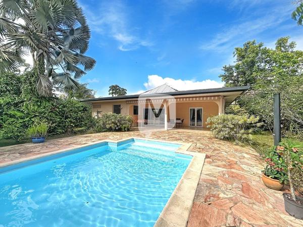 DPT GUYANE, à vendre MACOURIA maison T5 de 119 m²  avec piscine
