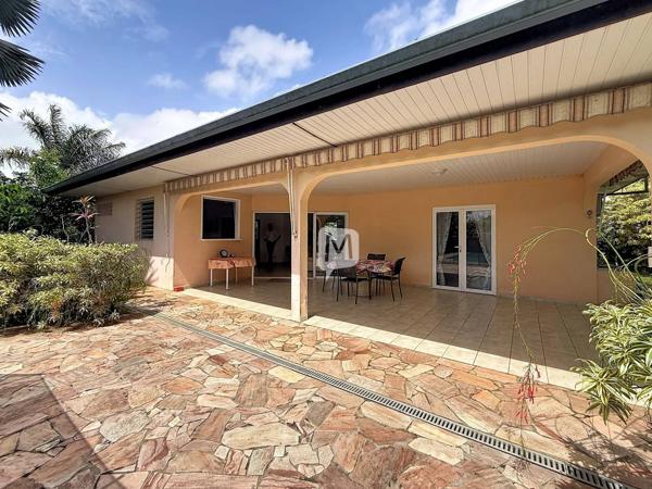 DPT GUYANE, à vendre MACOURIA maison T5 de 119 m²  avec piscine