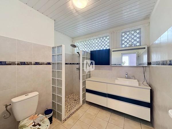 DPT GUYANE, à vendre MACOURIA maison T5 de 119 m²  avec piscine
