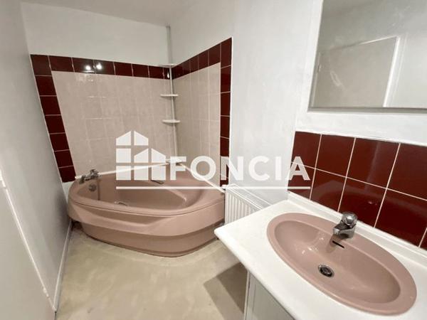 Location Maison 4 pièces 87.83 m² - 20 RUE DE BOUSBECQUE Halluin 59250