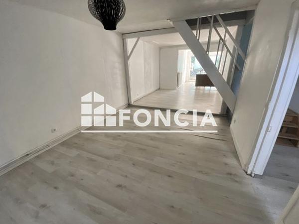 Location Maison 4 pièces 87.83 m² - 20 RUE DE BOUSBECQUE Halluin 59250