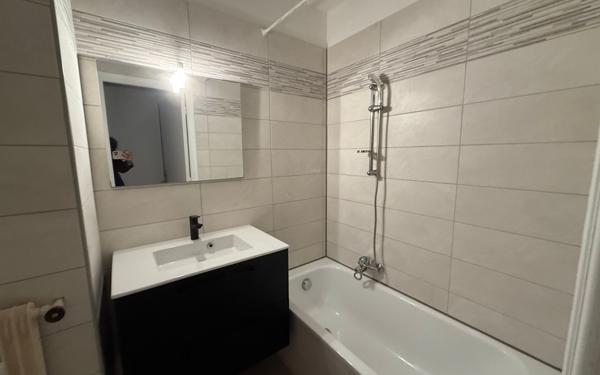 Appartement à vendre    2 pièces • 42,29 m2 Nice