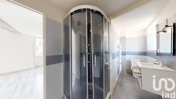 Immeuble à vendre 239 m² Gy-l'Évêque