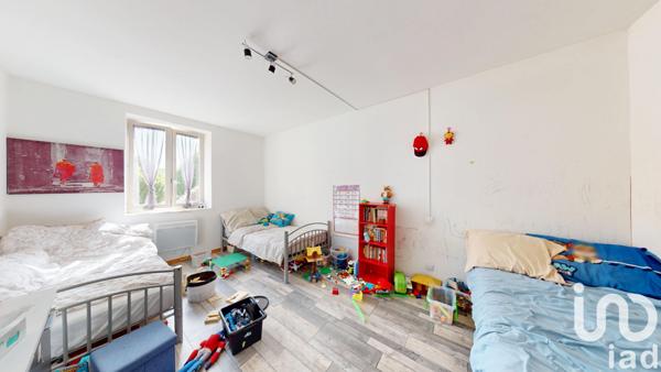 Immeuble à vendre 239 m² Gy-l'Évêque