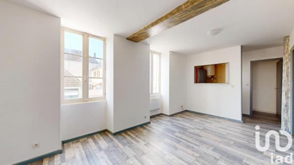 Immeuble à vendre 239 m² Gy-l'Évêque