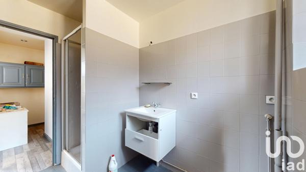 Immeuble à vendre 239 m² Gy-l'Évêque