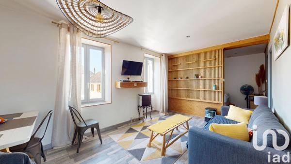 Immeuble à vendre 239 m² Gy-l'Évêque