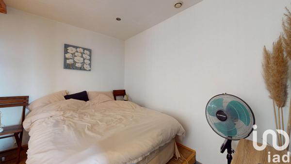 Immeuble à vendre 239 m² Gy-l'Évêque