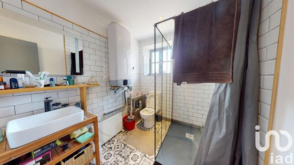 Immeuble à vendre 239 m² Gy-l'Évêque