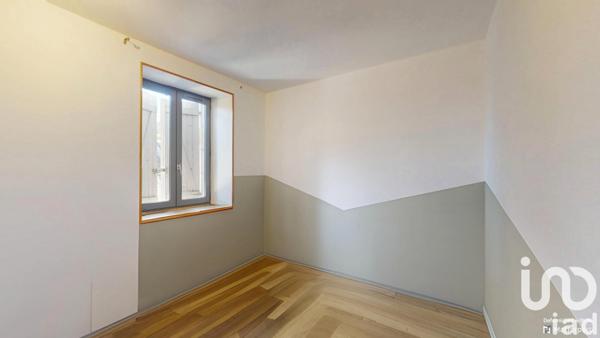 Immeuble à vendre 239 m² Gy-l'Évêque