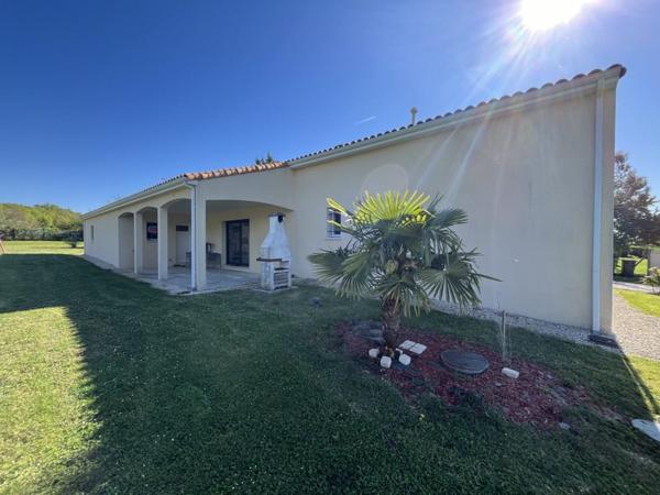 Maison à vendre |  Ruffec |  5 pièces | 131 m²