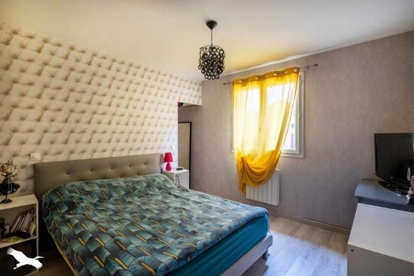 Maison à vendre |                                       Ruffec |                                        5 pièces  |  131 m²