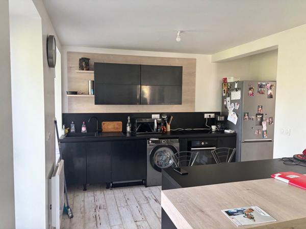 Maison - 4 chambres, Jardin 14,840 m2