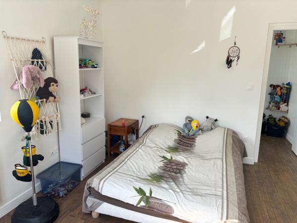Maison - 4 chambres, Jardin 14,840 m2