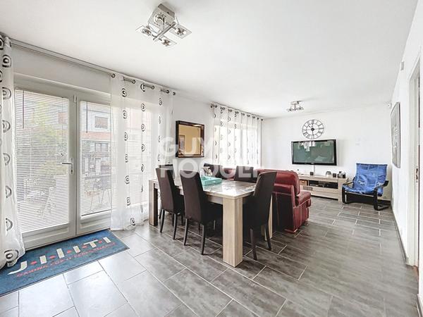 Maison L Hay Les Roses 3 pièce(s) 78.6 m2