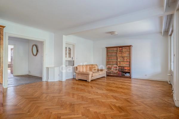 Appartement 5 pièces – 119,61 m²– Terrasse & Balcon – Cuire / Croix-Rousse