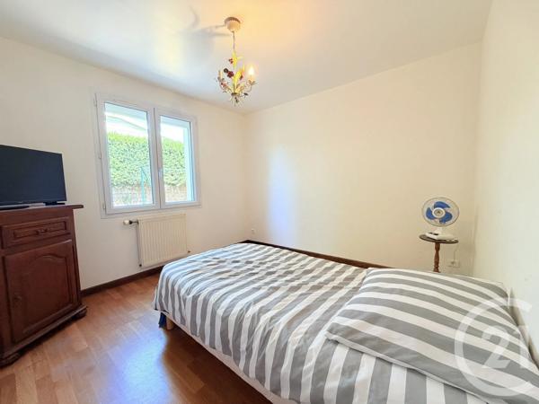 Maison à vendre  6 pièces - 130 m 2   JARD SUR MER  - 85