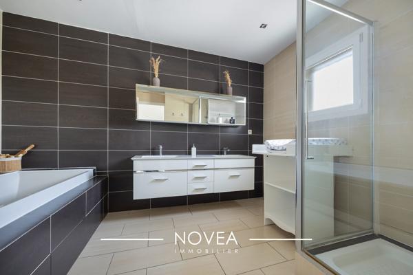 Maison familiale rénovée 180 m² – 5 chambres – Secteur Cusset Villeurbanne – Lumineuse et fonctionnelle