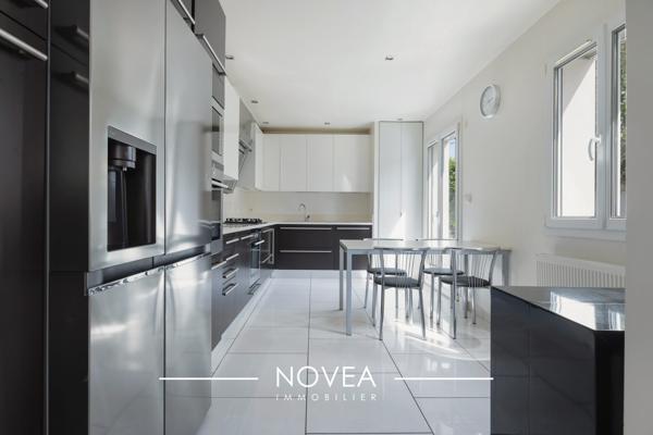 Maison familiale rénovée 180 m² – 5 chambres – Secteur Cusset Villeurbanne – Lumineuse et fonctionnelle