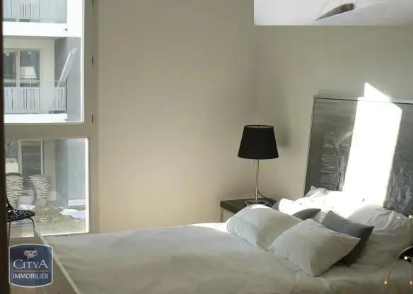 Appartement à louer 3 pièces 66.13m² Villeurbanne (69100)
