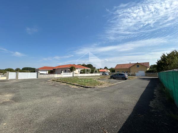 Terrain viabilisé de 1183 m² au coeur de Vic-en-Bigorre