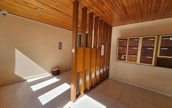 Appartement à vendre    3 pièces • 76,29 m2 Saint-Étienne