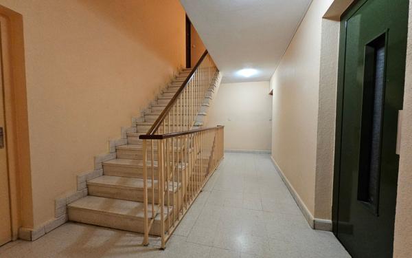 Appartement à vendre    3 pièces • 76,29 m2 Saint-Étienne