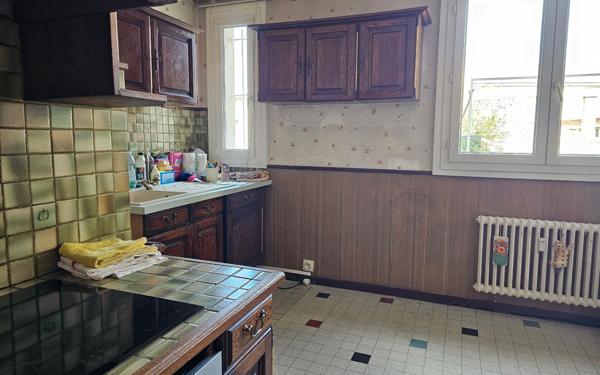 Appartement à vendre    3 pièces • 76,29 m2 Saint-Étienne