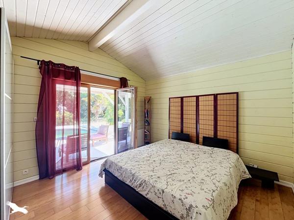Maison 814 320 € Lacanau 8 p 217 m² DPE D