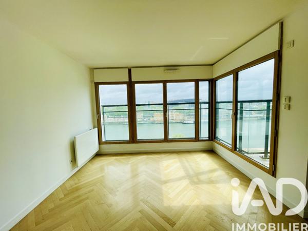 Location appartement 3 pièces 79 m² Paris 13