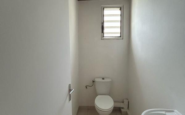 Appartement à louer    2 pièces •  Remire-Montjoly