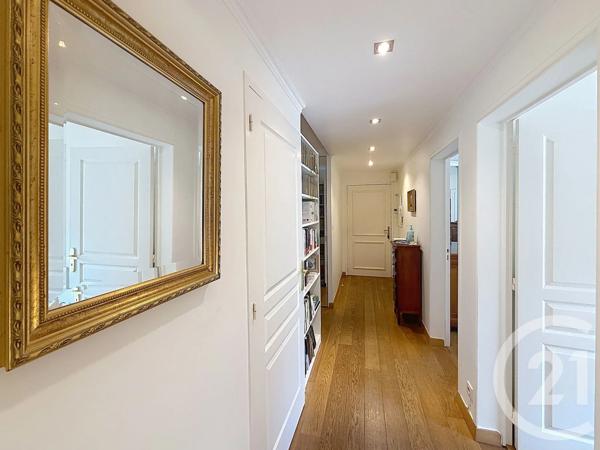 Appartement F4 à vendre  4 pièces - 98 m 2   LA BAULE  - 44