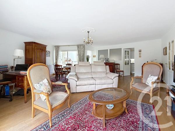 Appartement F4 à vendre  4 pièces - 98 m 2   LA BAULE  - 44