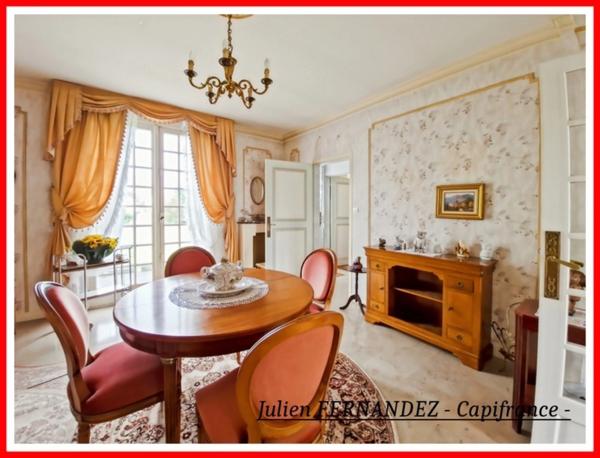 Dpt Vienne (86), à vendre CHÂTELLERAULT Maison P4 de 109m² - Terrain de 990m²