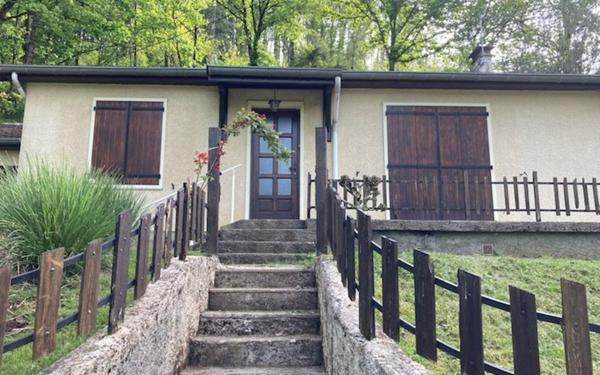 Maison à louer    4 pièces • 73 m2 Coupiac