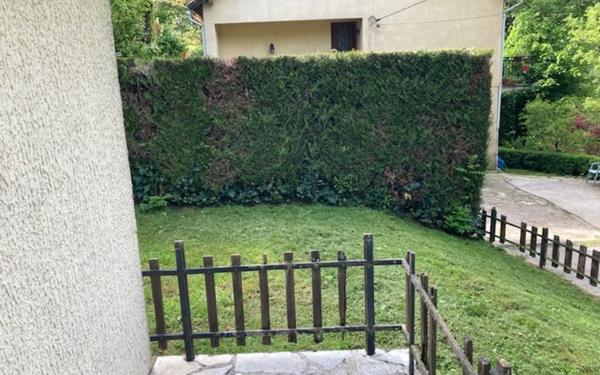 Maison à louer    4 pièces • 73 m2 Coupiac