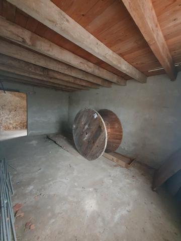 Maison avec travaux pour un projet de rénovation.