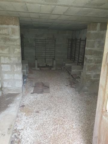 Maison avec travaux pour un projet de rénovation.