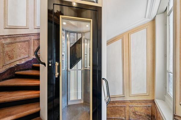 Vente Appartement de luxe Paris 4 5 Pièces 124.28 m²