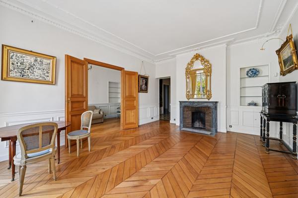 Vente Appartement de luxe Paris 4 5 Pièces 124.28 m²