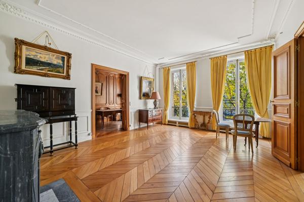 Vente Appartement de luxe Paris 4 5 Pièces 124.28 m²