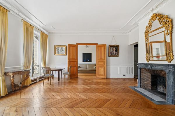Vente Appartement de luxe Paris 4 5 Pièces 124.28 m²