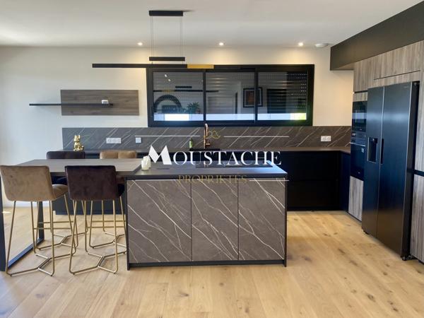 VILLA CONTEMPORAINE D'EXCEPTION - VUE MER A 200m DE LA PLAGE DE ROYAN PONTAILLAC -