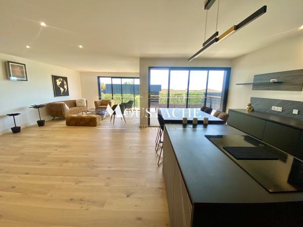 VILLA CONTEMPORAINE D'EXCEPTION - VUE MER A 200m DE LA PLAGE DE ROYAN PONTAILLAC -