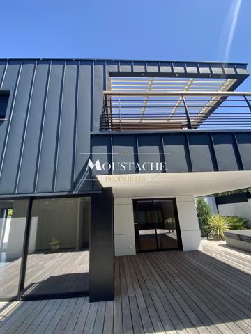 VILLA CONTEMPORAINE D'EXCEPTION - VUE MER A 200m DE LA PLAGE DE ROYAN PONTAILLAC -